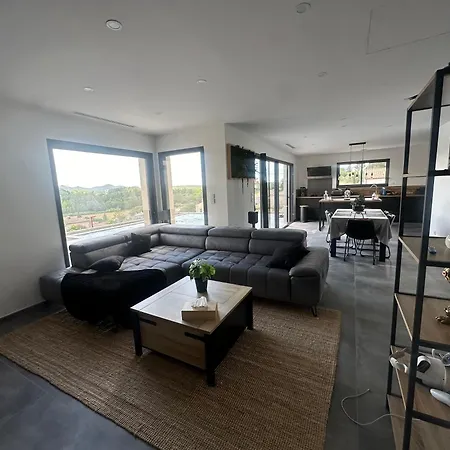 Magnifique Maison De Village Avec Piscine Chauffee Et Jacuzzi 빌라