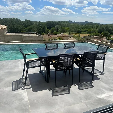 Magnifique Maison De Village Avec Piscine Chauffee Et Jacuzzi *